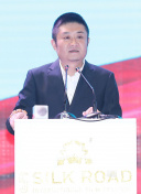 苍穹仙尊竞技场：高手对决的巅峰之路